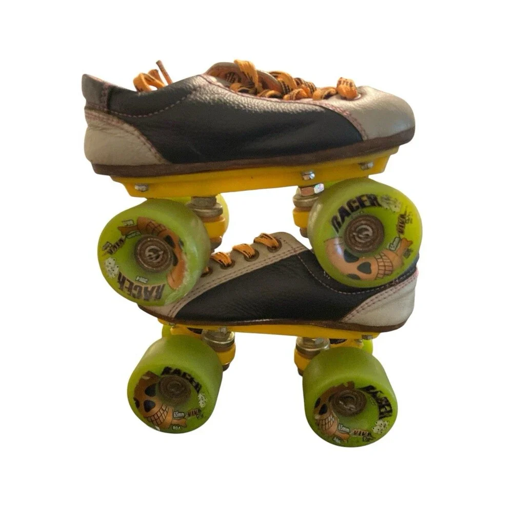 Vintage‎ Viva 4.6 Roll Skates Leather Toddler Boy/Girl Size 1